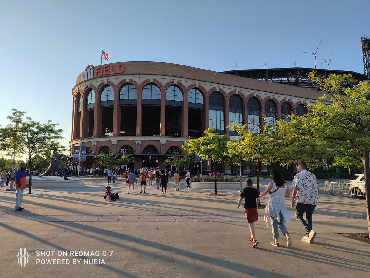 Sample photo of Citi Field in New York taken with the RedMagic 7