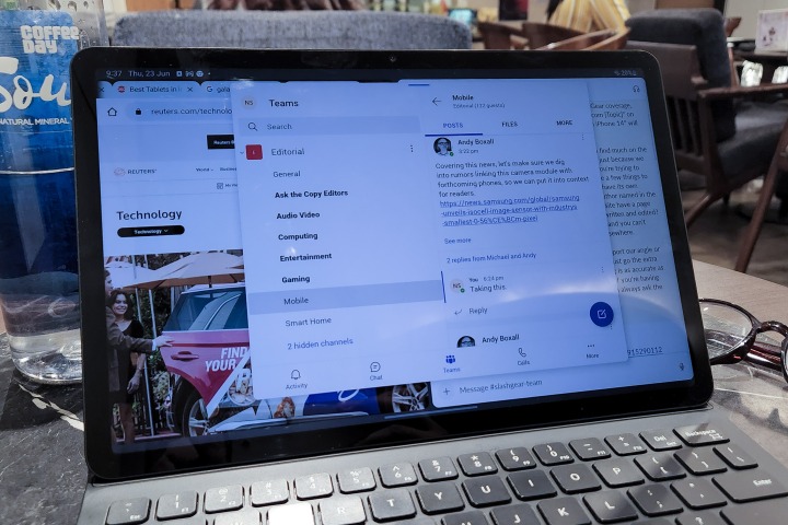 Samsung Galaxy Tab S8 multi-window