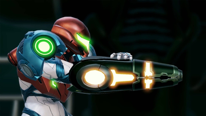 Samus aiming arm cannon in Metroid Dread.